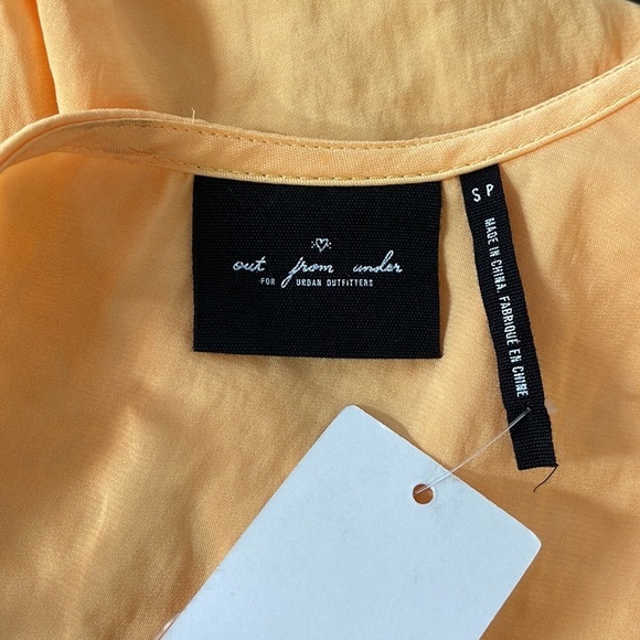 Out From Under NWT Peach Satin Cinch Side Asymmetrical Tank Top Size Small - Picture 7 of 11